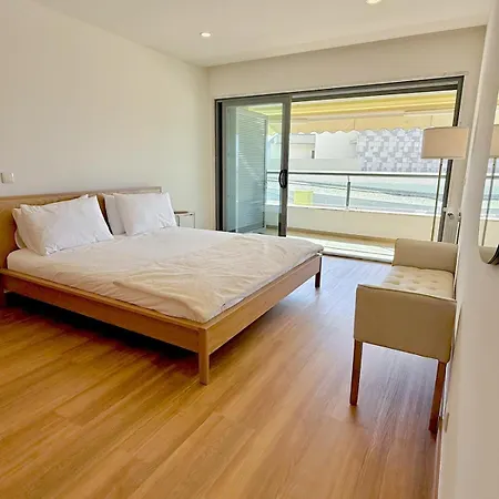 Апартаменты Beach Front Santa Cruz А-душ-Куньядуш